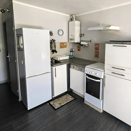 Apartamento T3 Rénové Pour 6, Front De Avec Parking Privatif - Fr-1-607-74