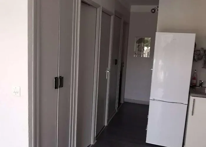 Appartamento T3 Rénové En Bord De Mer, Parking, Terrasse, Proche Et Commerces, Pour 6 Personnes - Fr-1-607-74