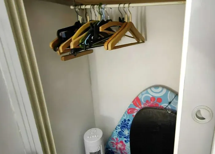 Appartamento T3 Rénové En Bord De Mer, Parking, Terrasse, Proche Et Commerces, Pour 6 Personnes - Fr-1-607-74 Agde